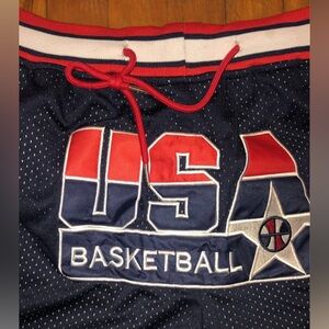 SOLD❗️ DREAM TEAM USA SHORTS SZ L